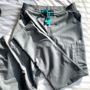 Brand new FIGS scrubs YOLA graphite scrub pants